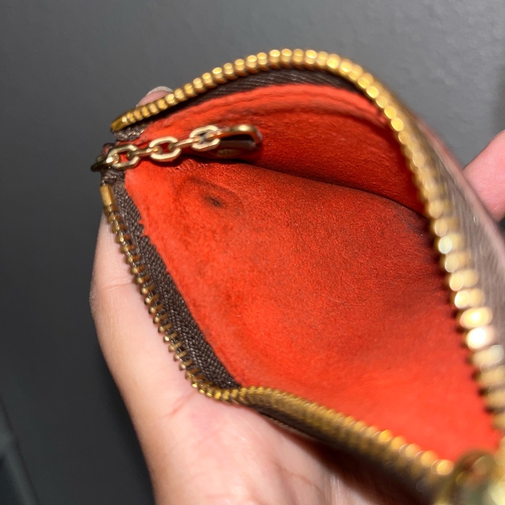 Louis Vuitton Damier Keycles - Picture 2 of 7
